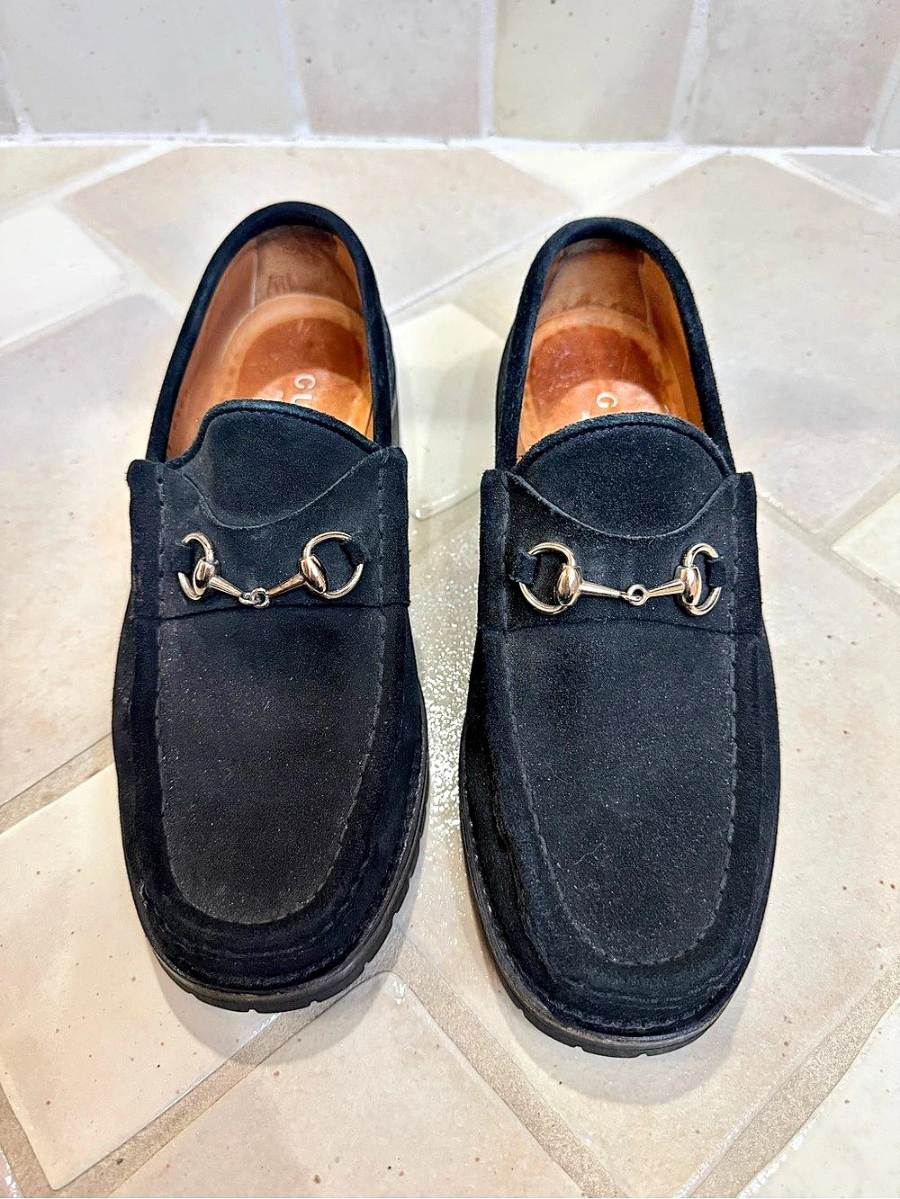 Gucci Horsebit Suede Lug Sole Loafer Moccasins in Black Sz 7